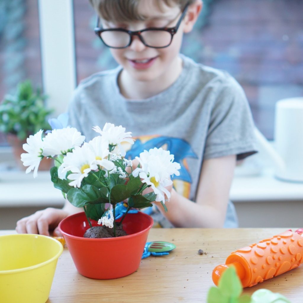 9 brilliant hands on spring activities for kids. There is a mix of indoor and outdoor activities involving sensory and nature play and learning.